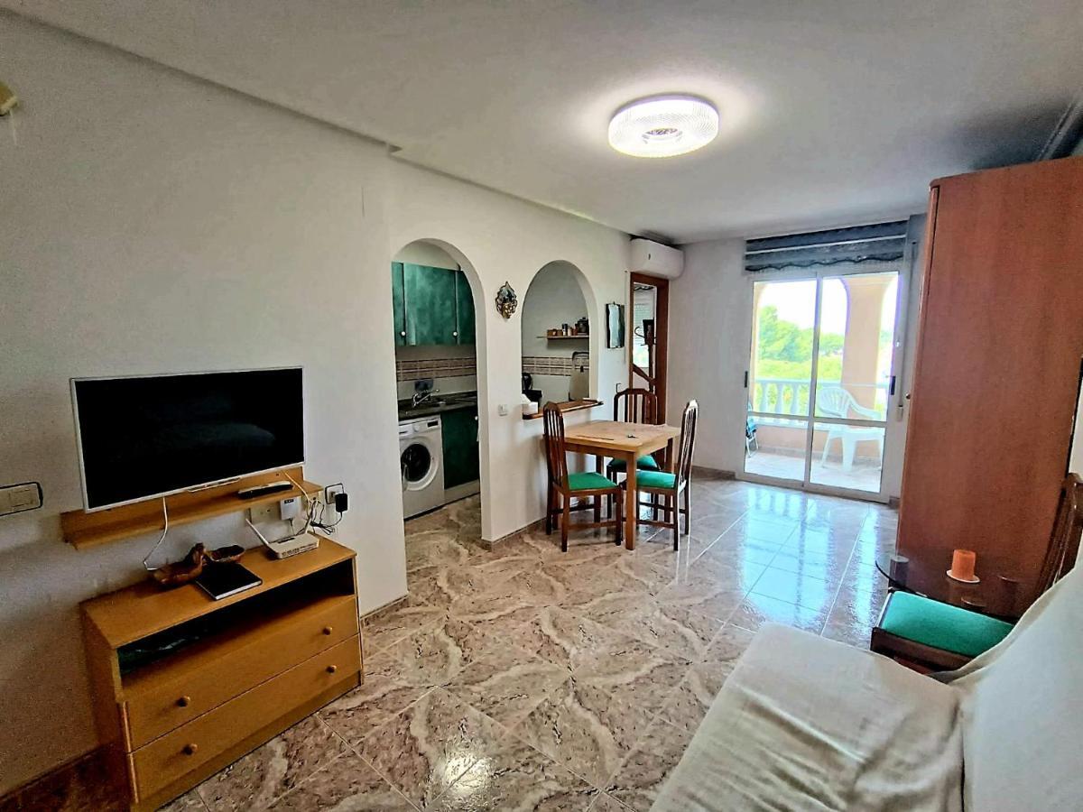 De Pinoso Apartment Torrevieja Bagian luar foto